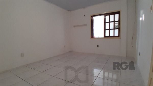 Casa em Porto Alegre, no bairro Restinga, com 2 dormitório(s), e 2 banheiros, à venda. — foto 30
