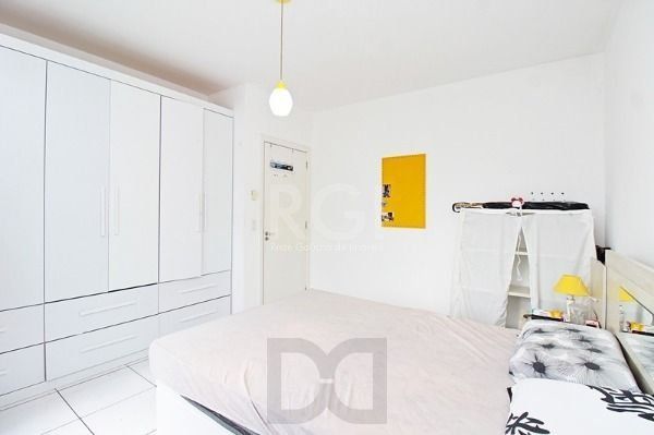Casa em Porto Alegre, no bairro Aberta dos Morros, com 3 dormitório(s), e 3 banheiros, à venda. — foto 20