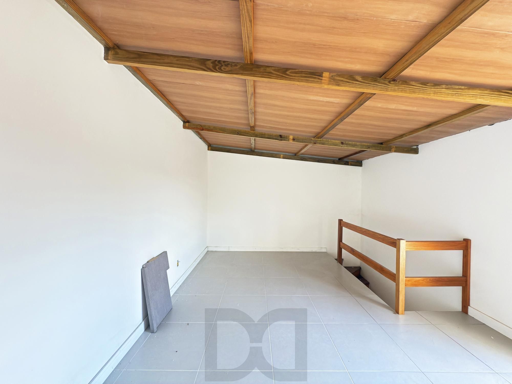 Casa em Porto Alegre, no bairro Hípica, com 4 dormitório(s), à venda. — foto 37