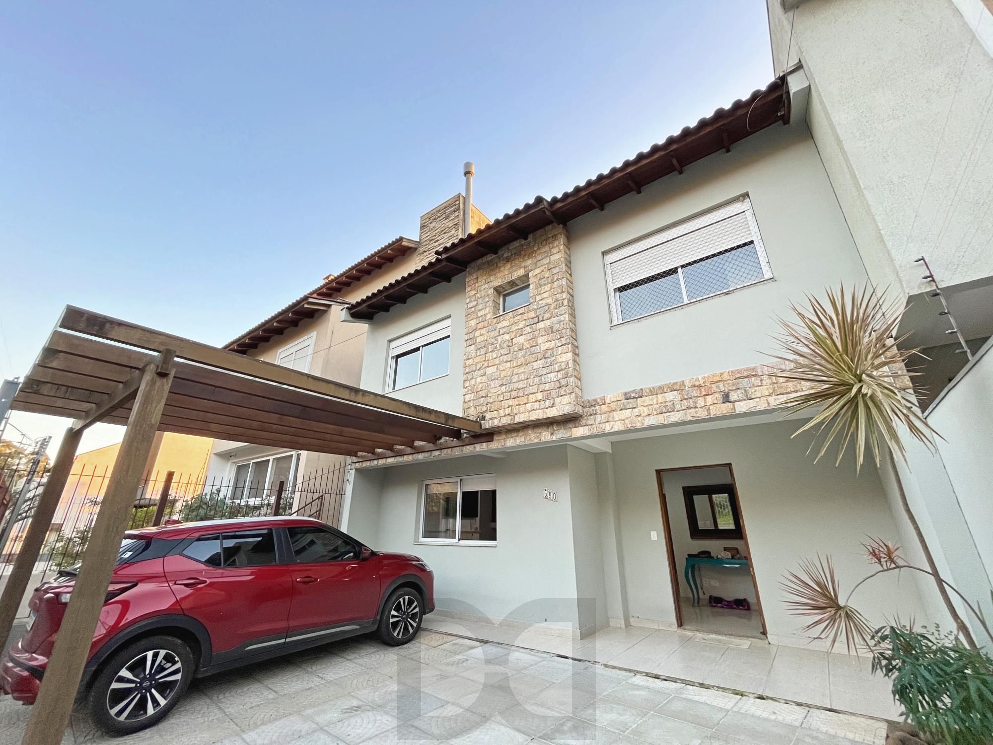 Casa para Venda - 270m², 3 dormitórios, sendo 1 suites, 2 vagas - Guarujá — foto 4