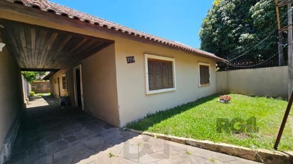 Casa térrea 3 dormitórios + escritório espaço gourmet e piscina terreno 11,00 x 40,00 bairro Camaquã ! — foto 3