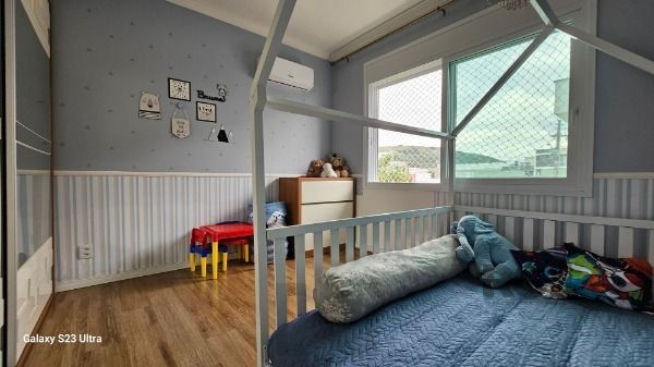 Casa em Porto Alegre, no bairro Hípica, com 3 dormitório(s), e 3 banheiros, à venda. — foto 48