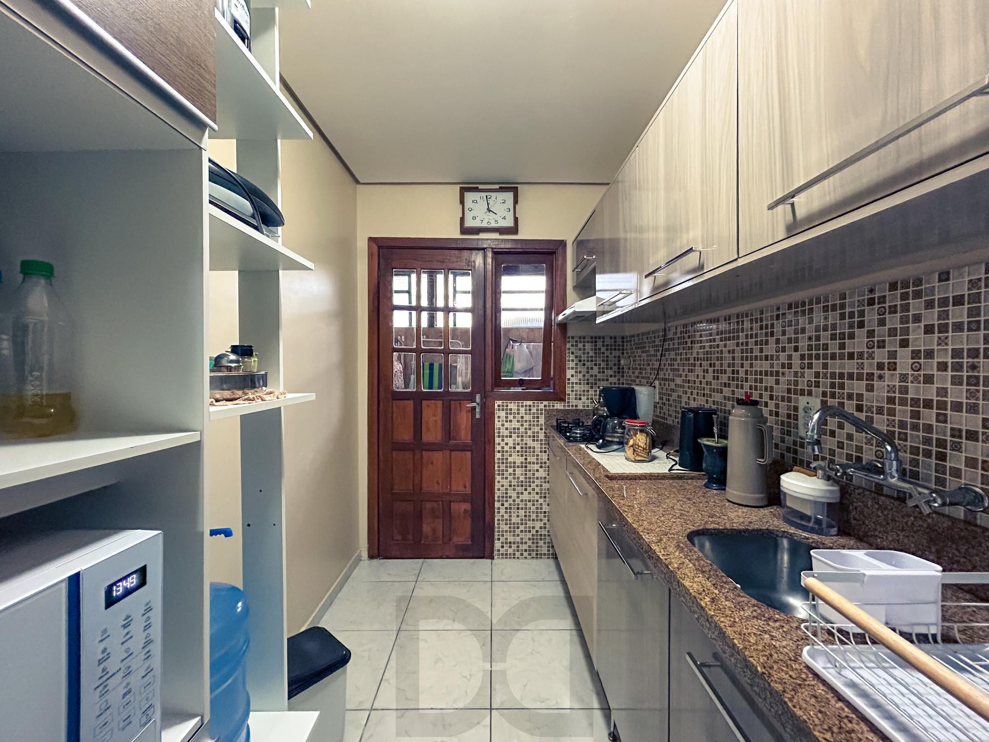 Excelente casa térrea, 2 dormitórios em condomínio. — foto 6