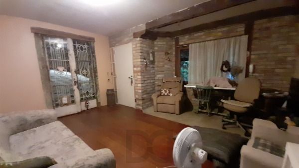 Casa em Porto Alegre, no bairro Vila Conceição, com 1 dormitório(s), e 1 banheiros, à venda. — foto 5