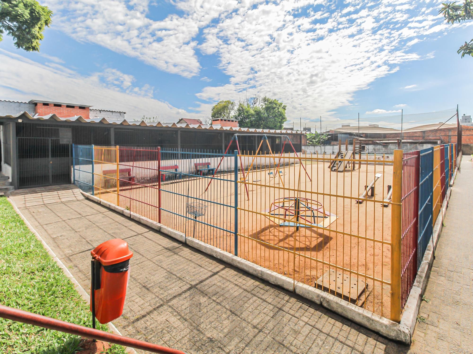 Apartamento de 2 dormitorios no bairro Camaquã — foto 24