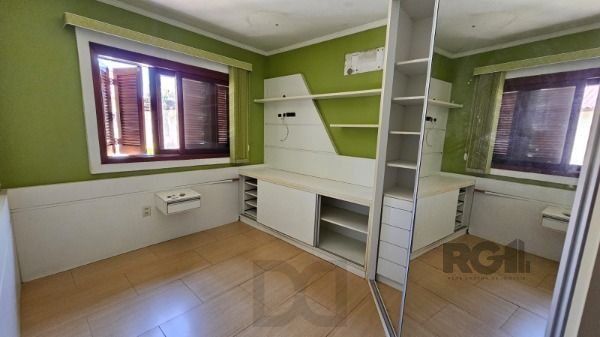 Casa térrea 3 dormitórios + escritório espaço gourmet e piscina terreno 11,00 x 40,00 bairro Camaquã ! — foto 19