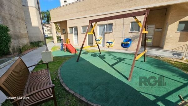 Apartamento em Porto Alegre, no bairro Cavalhada, com 2 dormitório(s), e 2 banheiros, à venda. — foto 33