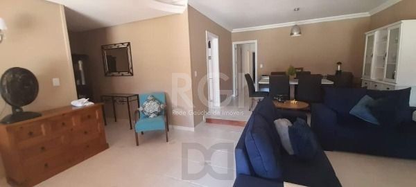 Casa para Venda - 374m², 4 dormitórios, sendo 1 suites, 3 vagas - Guarujá — foto 8