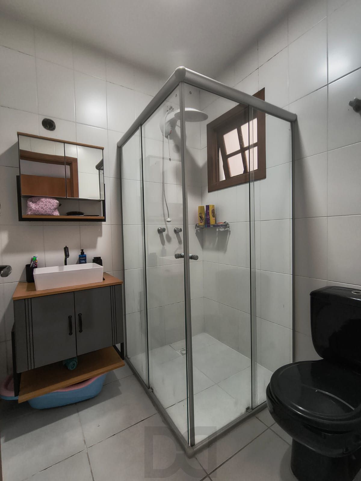 Casa terrea de 3 dormitorios sendo uma suite no bairro Hipica — foto 10