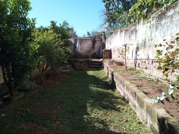 Casa em Porto Alegre, no bairro Teresópolis, com 2 dormitório(s), e 2 banheiros, à venda. — foto 21