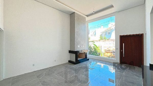 Casa Condominio em Porto Alegre, no bairro Hípica, com 3 dormitório(s), e 3 banheiros, à venda. — foto 2