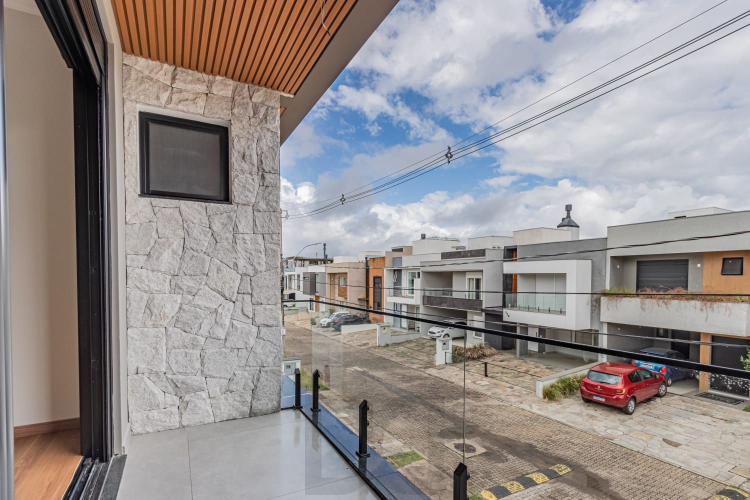 Sobrado Condominio Amalffi com 03 suites - 180m² zona Sul de Porto Alegre — foto 3