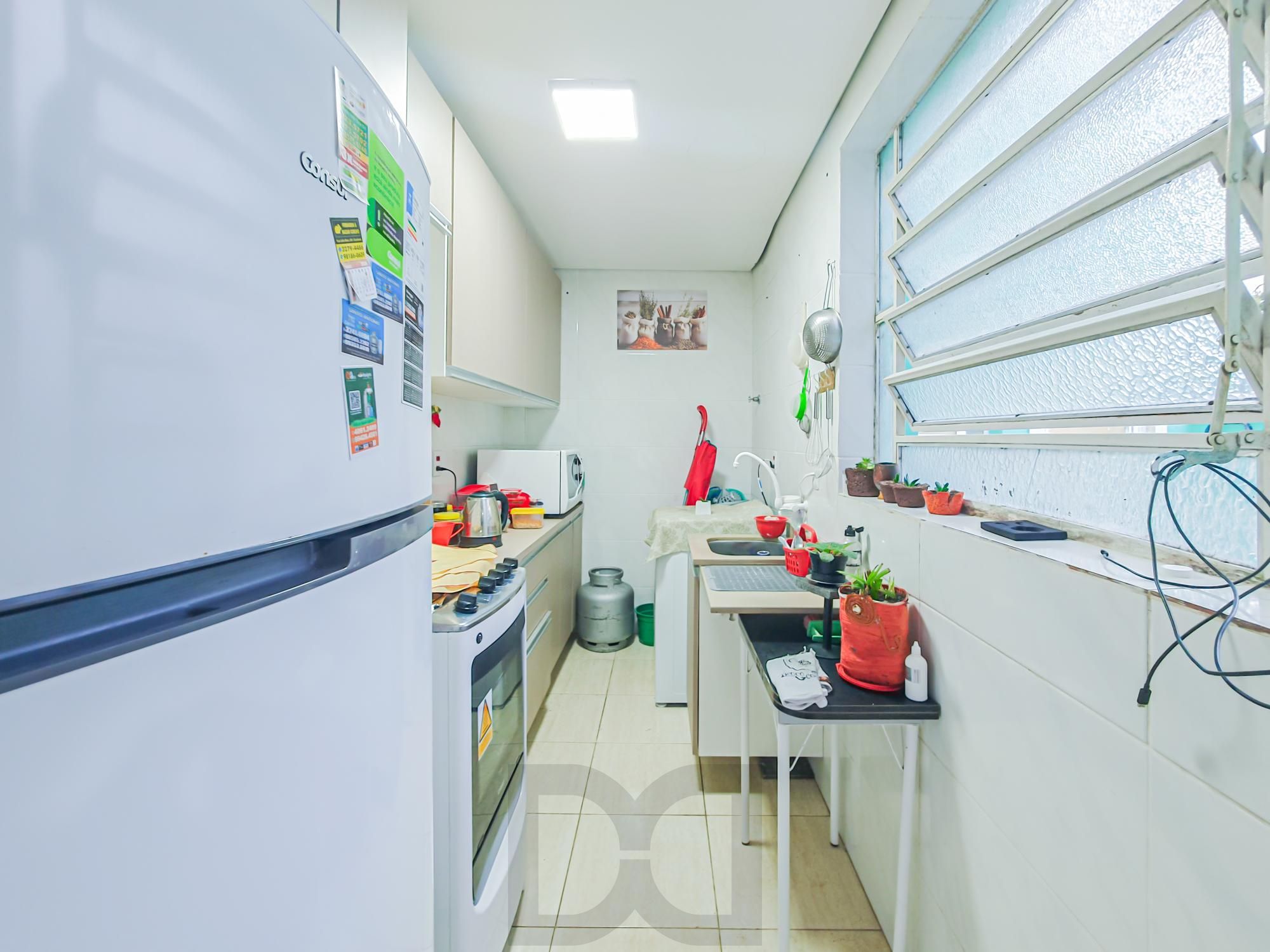 Apartamento térreo com um dormitório, com suíte, totalmente mobiliado no bairro Camaquã — foto 10