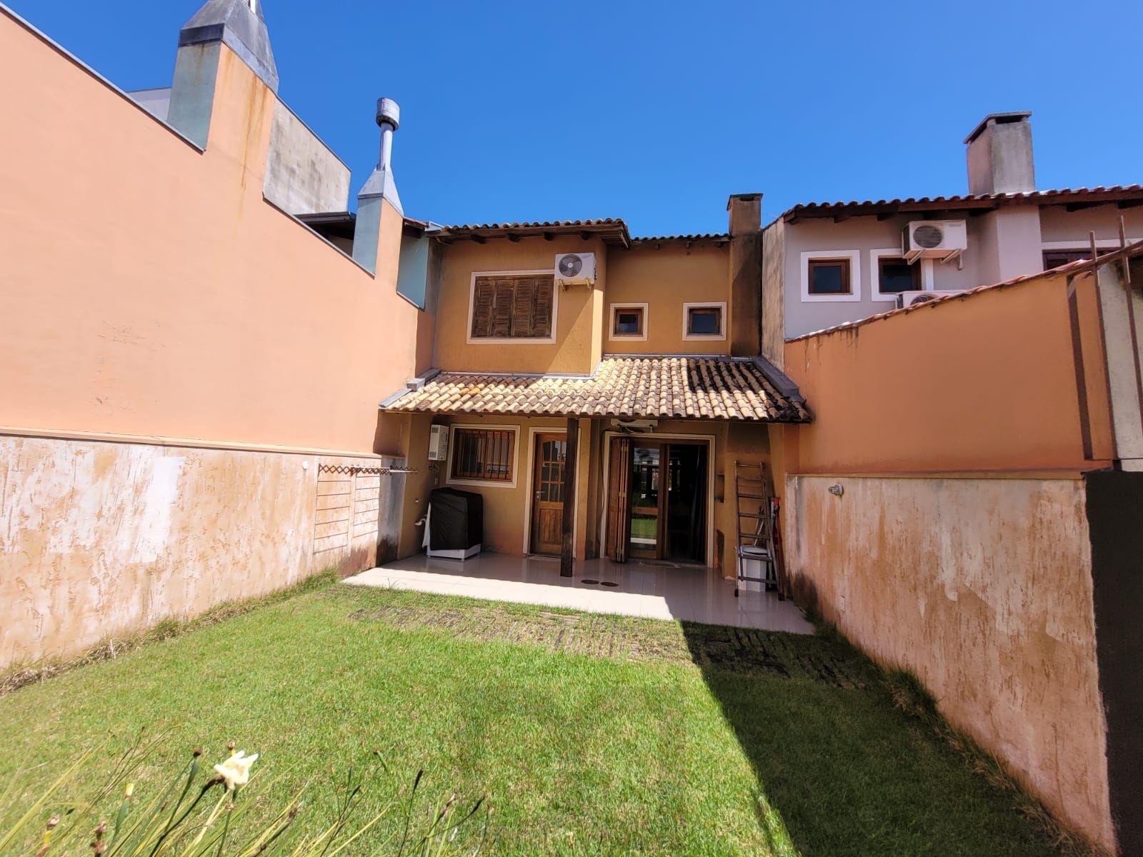 Casa Mobiliada com 3 Dormitórios à Venda — foto 14