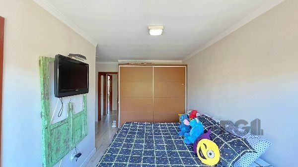 Casa em Porto Alegre, no bairro Hípica, com 3 dormitório(s), e 3 banheiros, à venda. — foto 30