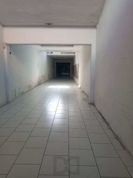 Loja para Venda - 700m², 0 dormitórios, Azenha — foto 9