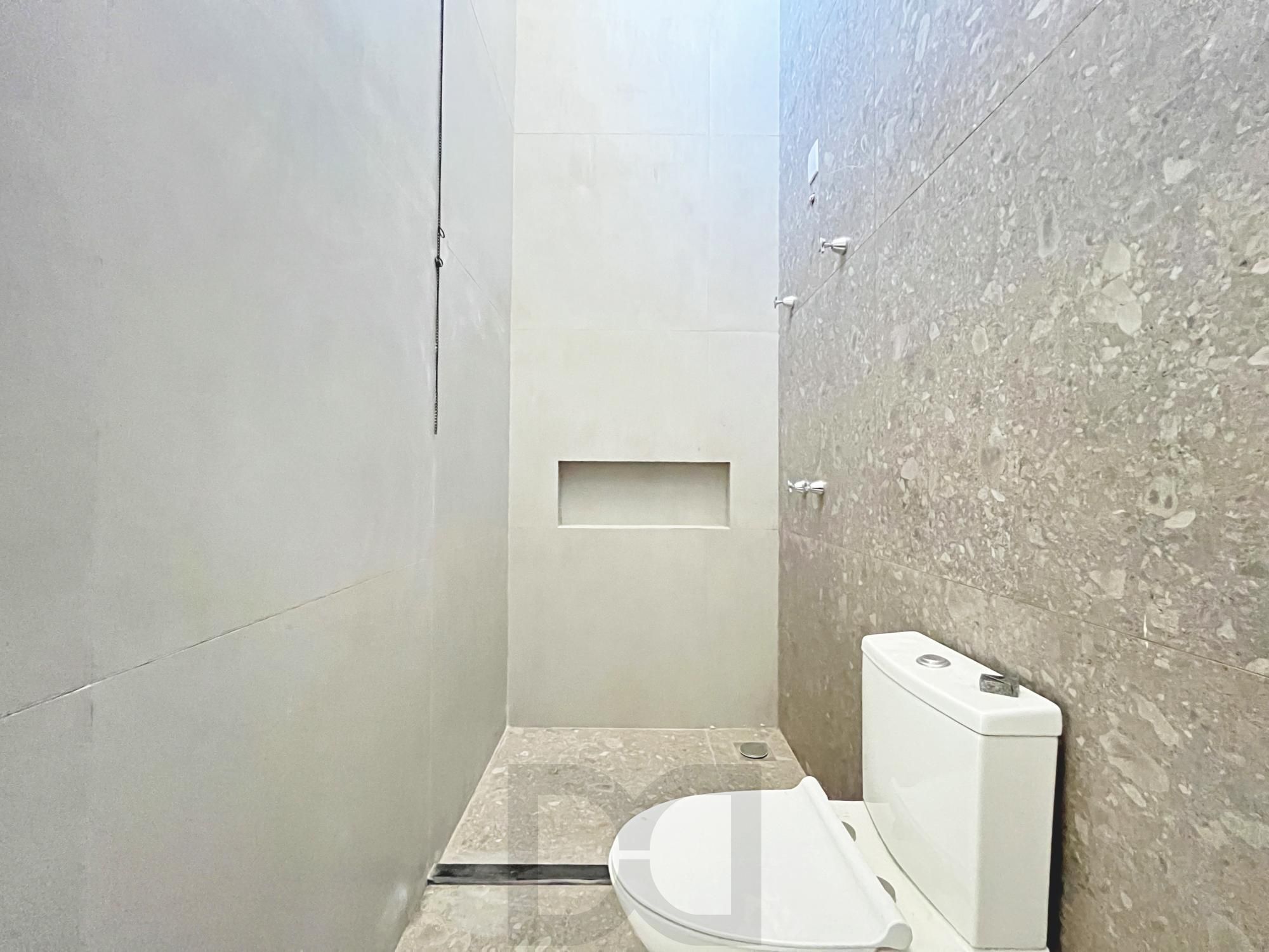 Casa em Porto Alegre, no bairro Hípica, com 3 dormitório(s), e 3 banheiros, à venda. — foto 36