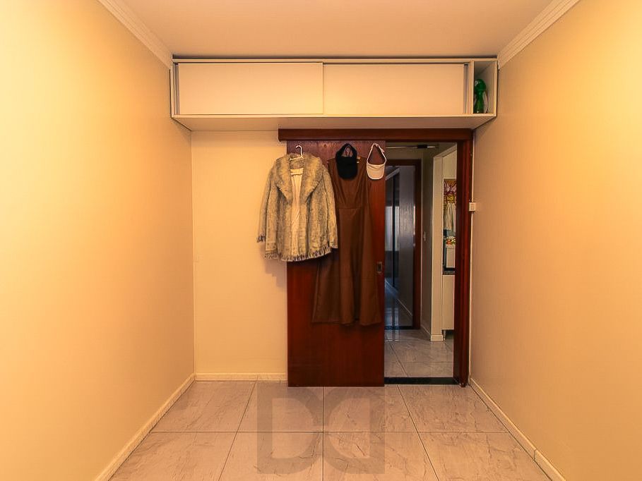 Hípica- Casa 2 dormitórios, mezanino, área gourmet- Venda!! — foto 6