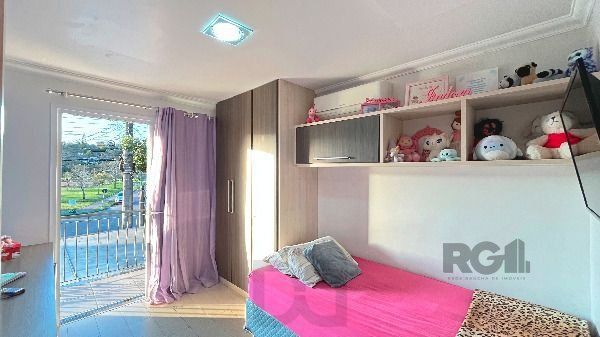 Casa em Porto Alegre, no bairro Hípica, com 3 dormitório(s), e 3 banheiros, à venda. — foto 31