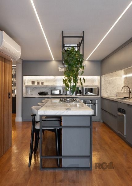 Apartamento para Venda - 141.62m², 3 dormitórios, sendo 1 suites, 2 vagas - Cavalhada — foto 1