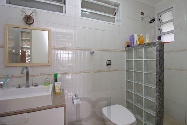 Casa para Venda - 300m², 3 dormitórios, sendo 1 suites, 2 vagas - Ipanema — foto 26