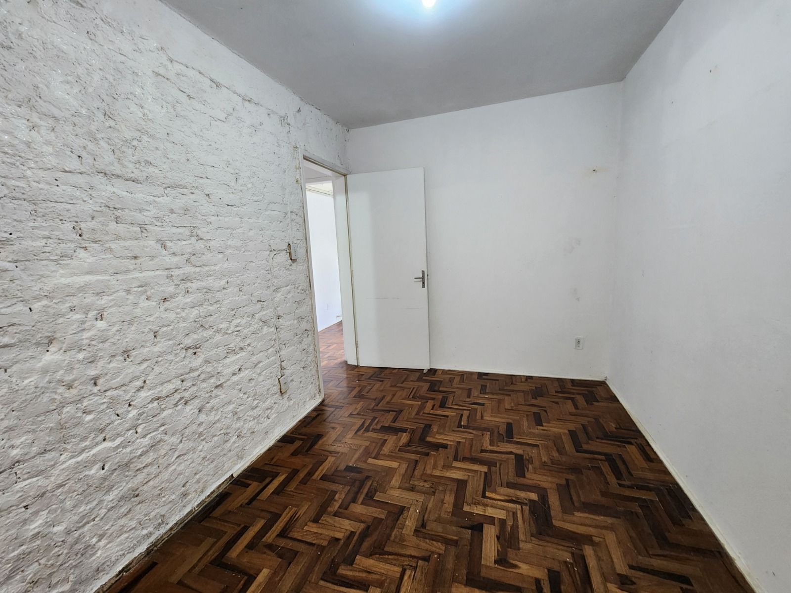 Excelente oportunidade ! Apartamento 2 dormitórios bairro Ipanema, sem risco de alagamentos ! — foto 10