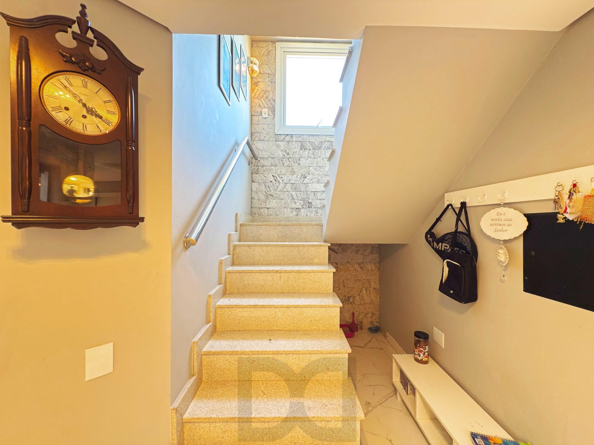 Em busca de uma casa espaçosa e cheia de comodidades no bairro Hípica — foto 25