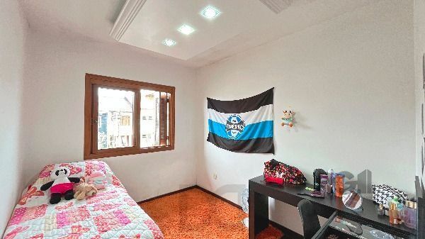 Casa em Porto Alegre, no bairro Hípica, com 3 dormitório(s), e 3 banheiros, à venda. — foto 38