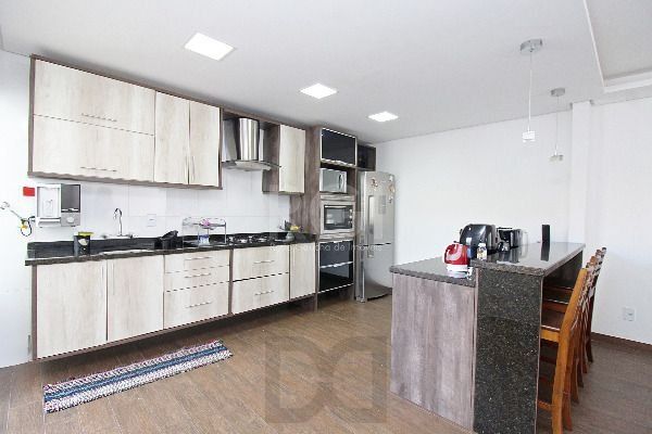 Casa para Venda - 400m², 4 dormitórios, sendo 2 suites, 4 vagas - Guarujá — foto 11