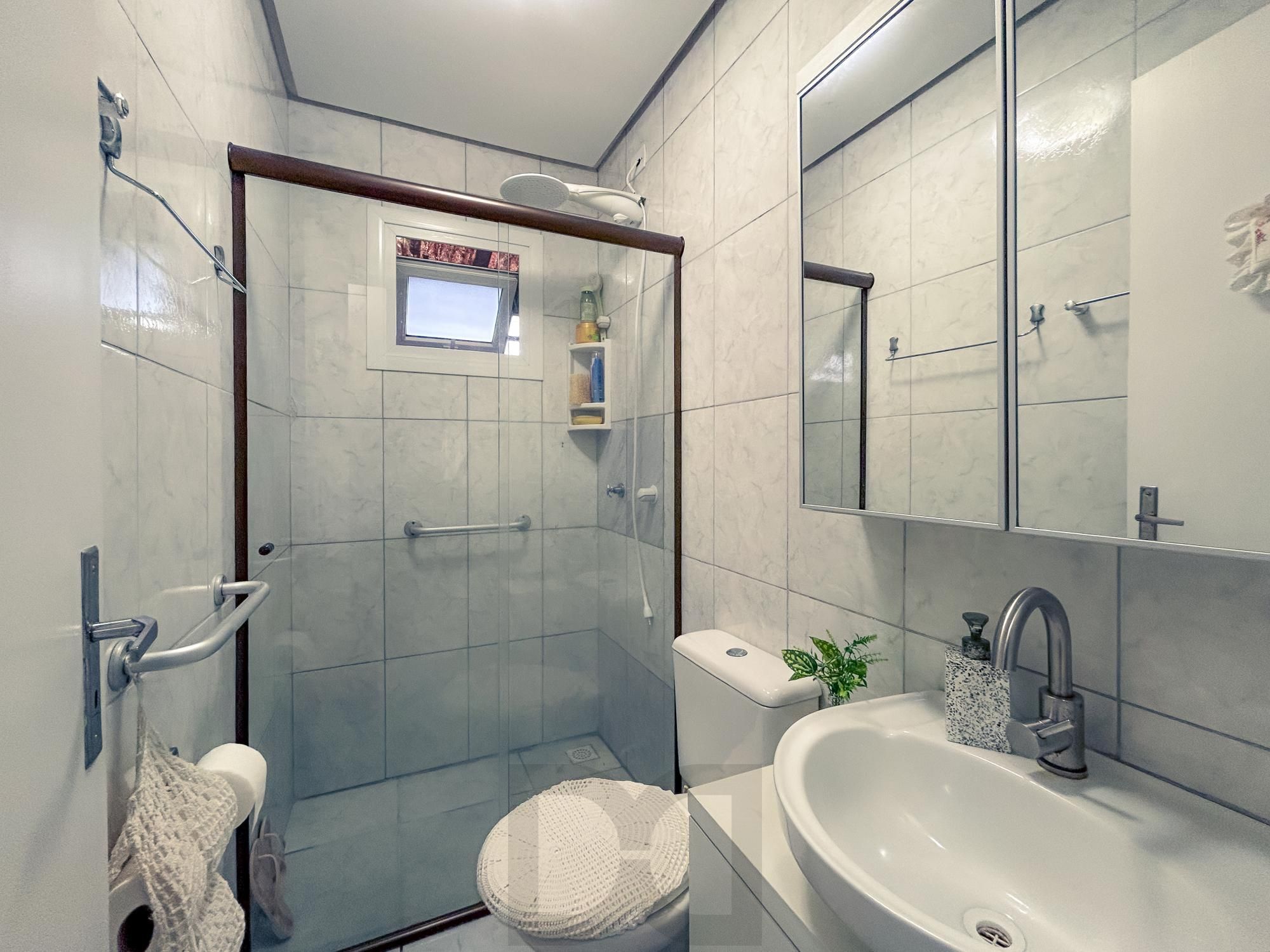 Excelente casa térrea, 2 dormitórios em condomínio. — foto 11