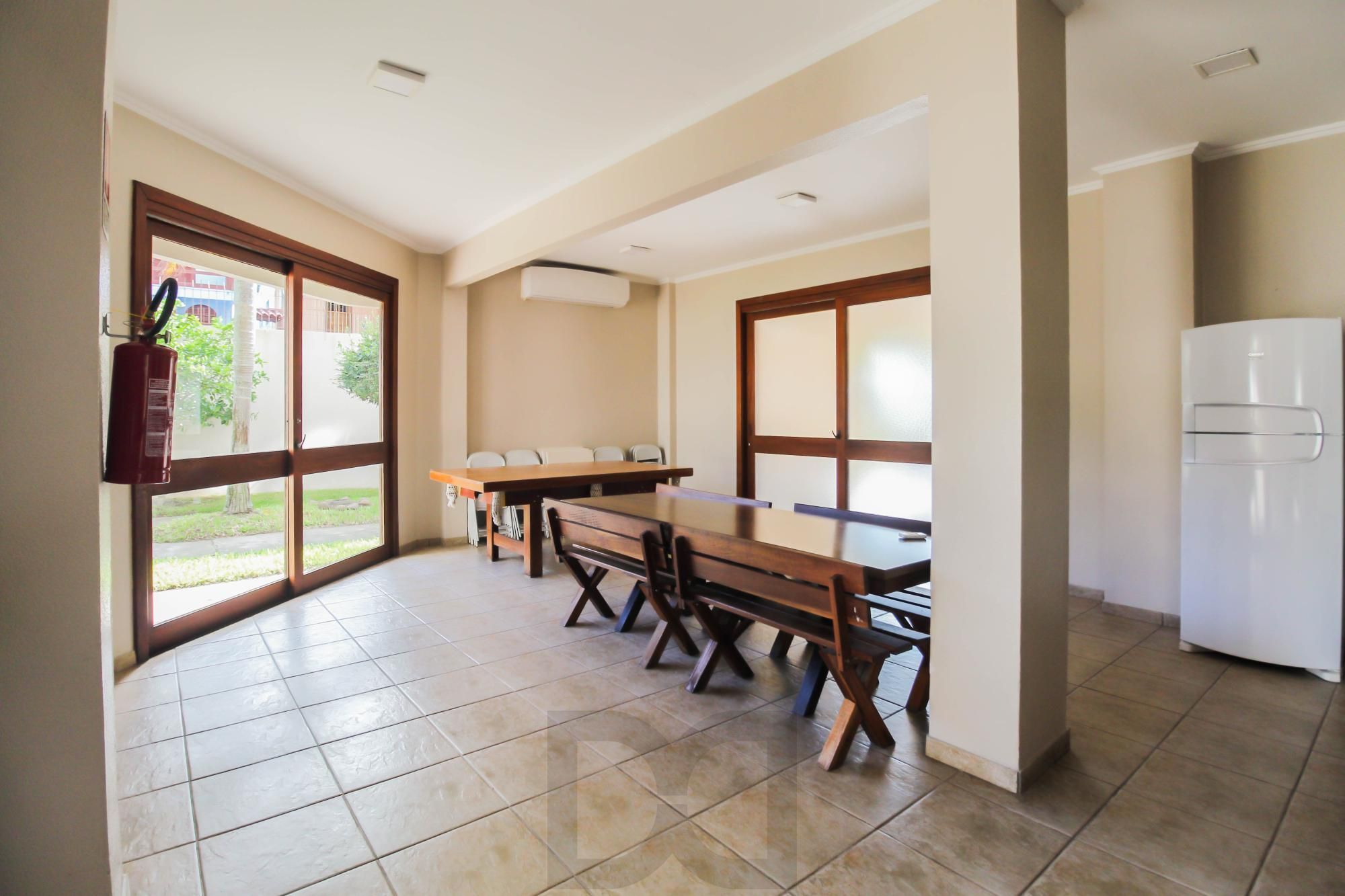 Excelente apartamento de 2 dormitórios no Cristal — foto 44