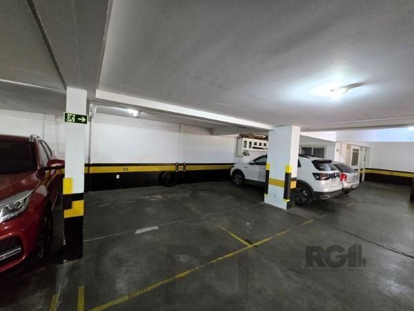 Apartamento em Porto Alegre, no bairro Auxiliadora, com 4 dormitório(s), e 4 banheiros, à venda. — foto 27