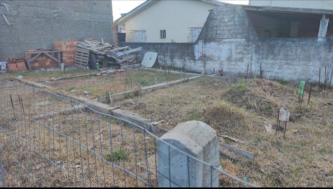 Excelente terreno com 2 casas — foto 5