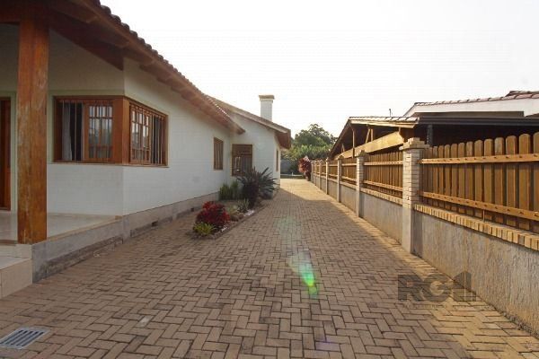 Casa em Porto Alegre, no bairro Belém Novo, com 3 dormitório(s), e 3 banheiros, à venda. — foto 47