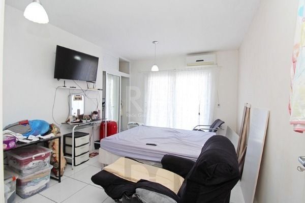 Casa em Porto Alegre, no bairro Aberta dos Morros, com 3 dormitório(s), e 3 banheiros, à venda. — foto 27