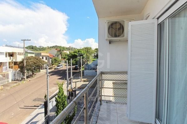 Casa em Porto Alegre, no bairro Aberta dos Morros, com 3 dormitório(s), e 3 banheiros, à venda. — foto 24