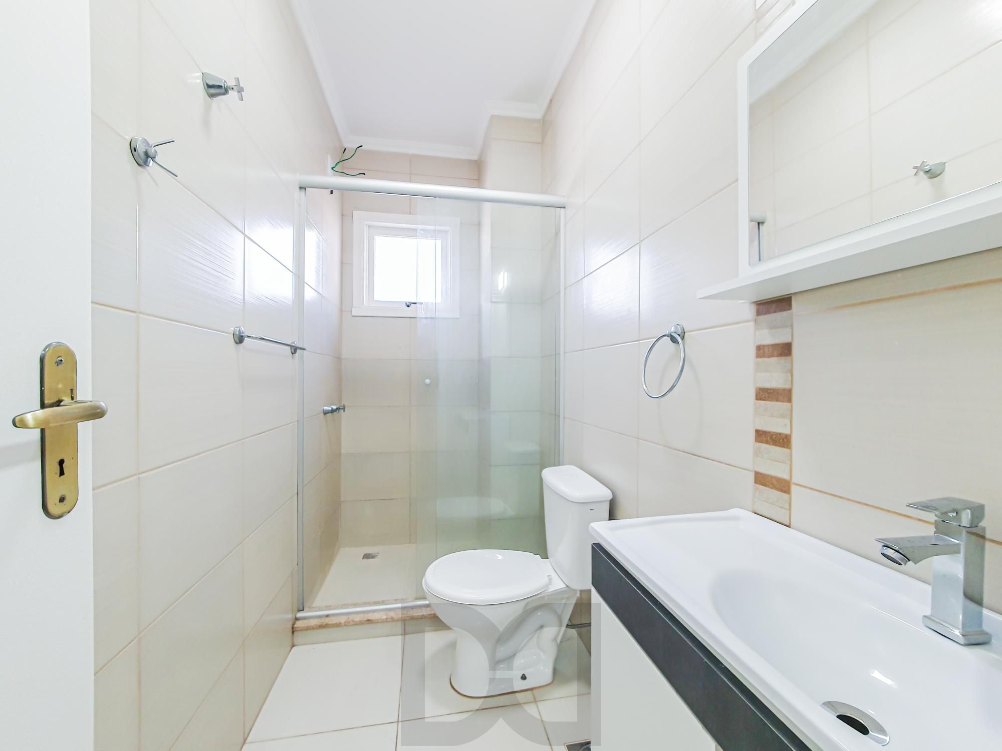 Linda casa com 2 suítes localizada no bairro Hípica, — foto 34