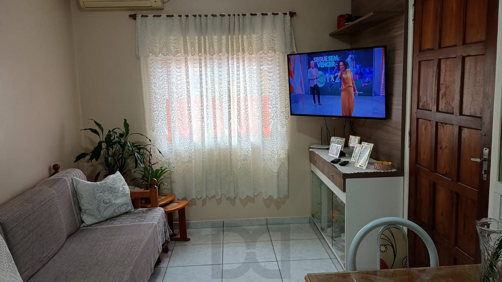 Excelente casa térrea, 2 dormitórios em condomínio. — foto 1