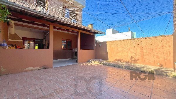 Casa em Porto Alegre, no bairro Hípica, com 3 dormitório(s), e 3 banheiros, à venda. — foto 17