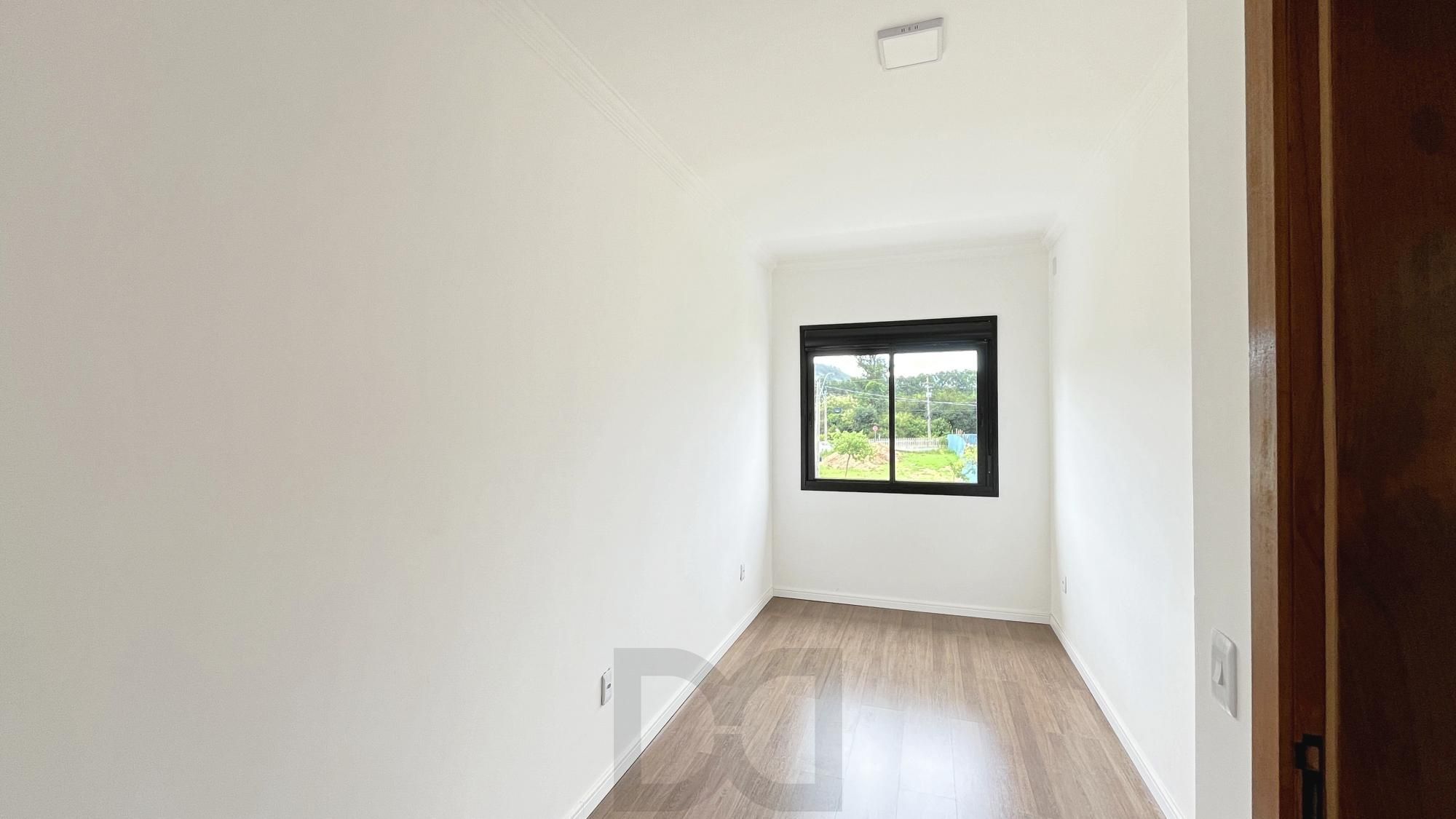 Casa em Porto Alegre, no bairro Hípica, com 3 dormitório(s), e 3 banheiros, à venda. — foto 25