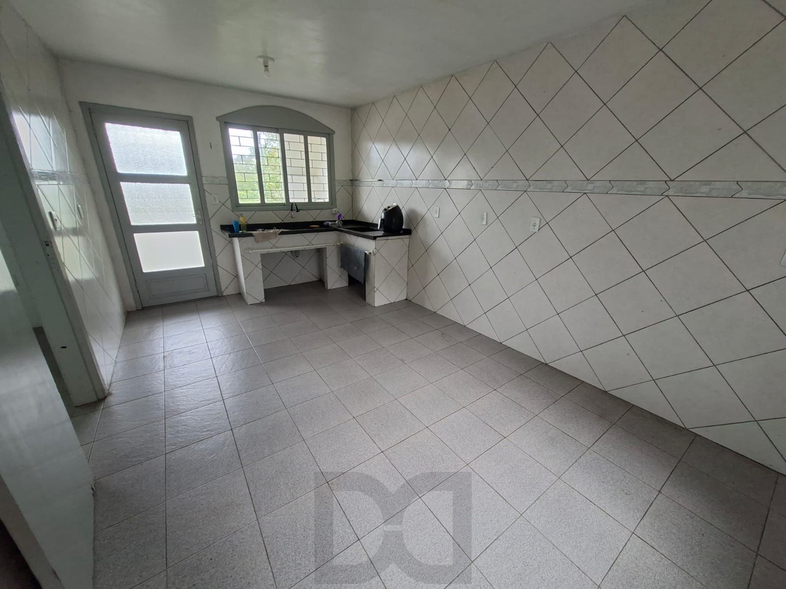 Casa com 5 Dormitórios, Salão de Festas e Terreno de 11,6 x 115m – Belém Velho — foto 10