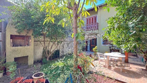 Casa em Porto Alegre, no bairro Hípica, com 3 dormitório(s), e 2 banheiros, à venda. — foto 28