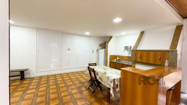 Apartamento em Porto Alegre, no bairro Rio Branco, com 3 dormitório(s), e 3 banheiros, à venda. — foto 25