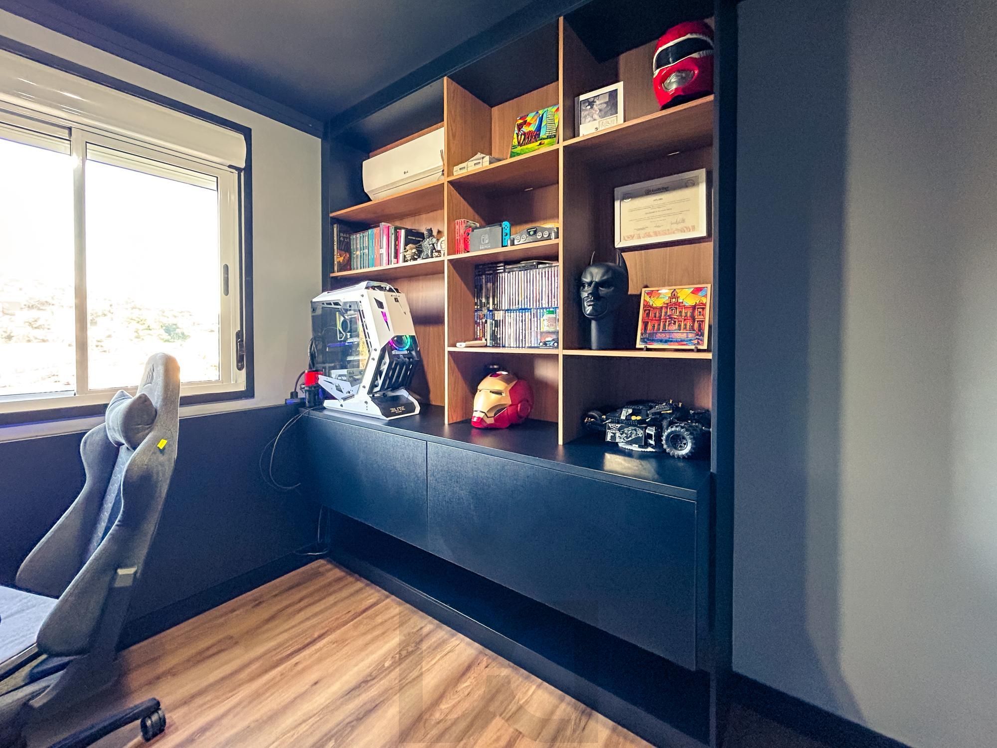 Apartamento mobiliado de 2 dormitórios com 1 suíte no bairro Cristal — foto 24