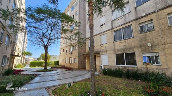 Apartamento em Porto Alegre, no bairro Cavalhada, com 2 dormitório(s), e 2 banheiros, à venda. — foto 2
