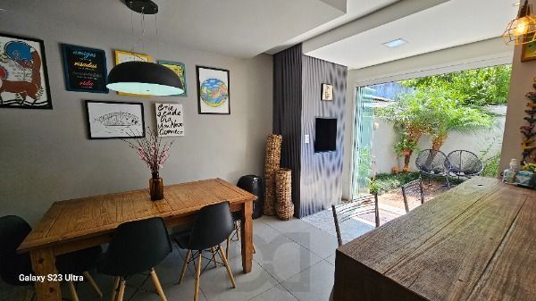 Casa em Porto Alegre, no bairro Hípica, com 3 dormitório(s), e 3 banheiros, à venda. — foto 12