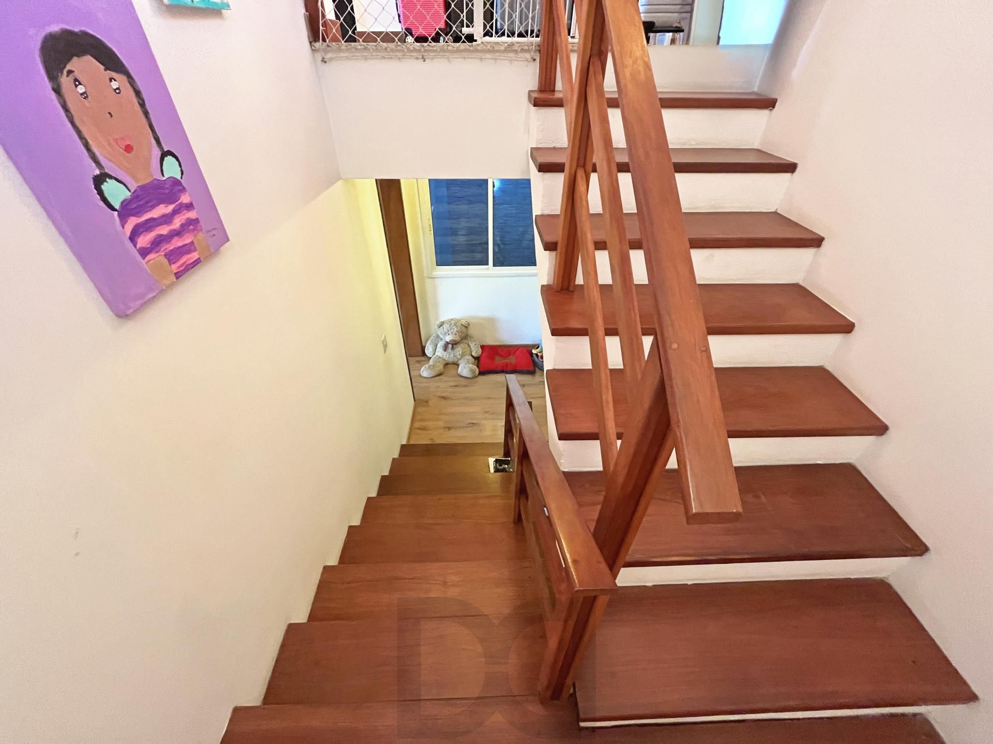 Casa para Venda - 270m², 3 dormitórios, sendo 1 suites, 2 vagas - Guarujá — foto 41