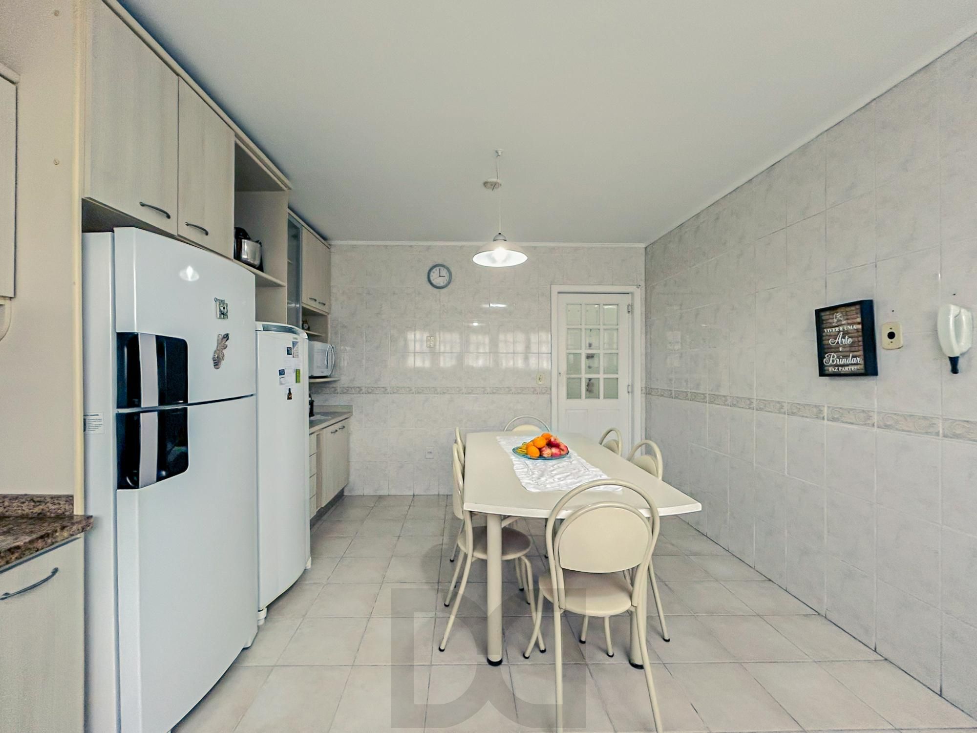Casa 4 dormitórios 295m2 área construída bairro Nonoai — foto 26