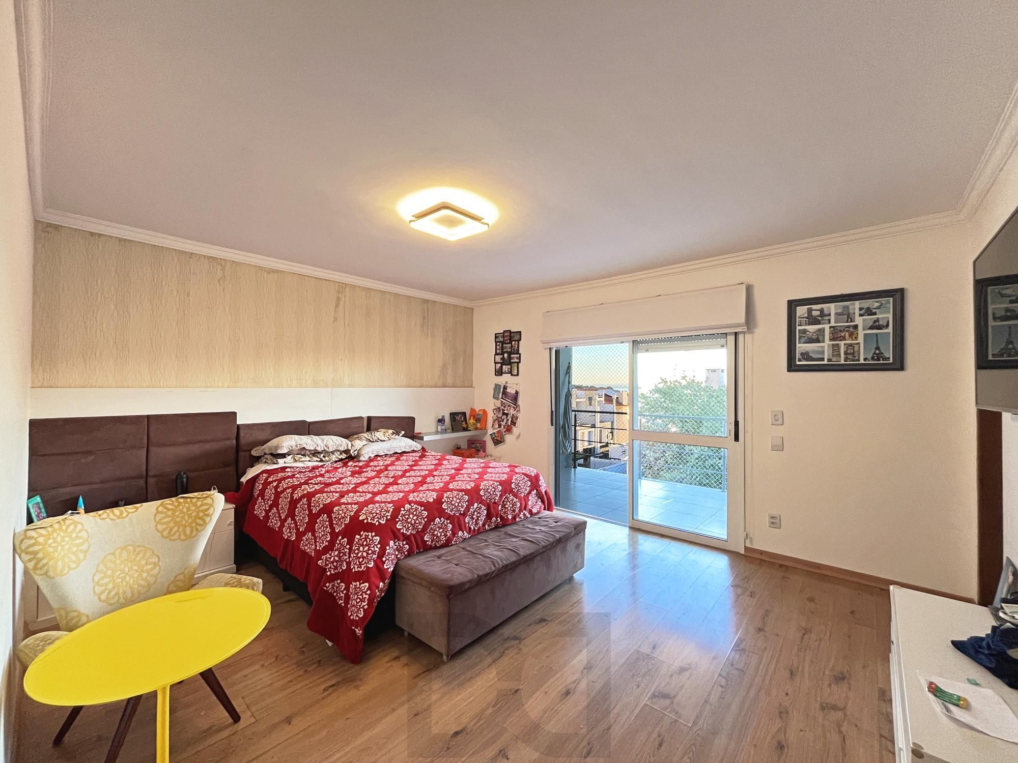 Casa para Venda - 270m², 3 dormitórios, sendo 1 suites, 2 vagas - Guarujá — foto 48