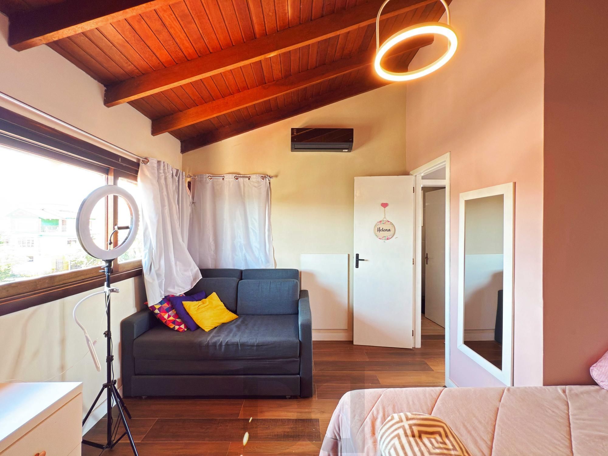 Em busca de uma casa espaçosa e cheia de comodidades no bairro Hípica — foto 67